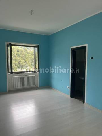 Trilocale via Bernina 32, Centro, Chiesa in Valmalenco — foto 10 di 24