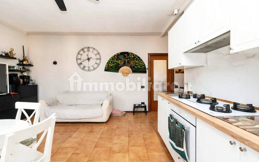 Quadrilocale via Carlo Casalino 2, Centro, Vidigulfo — foto 8 di 18