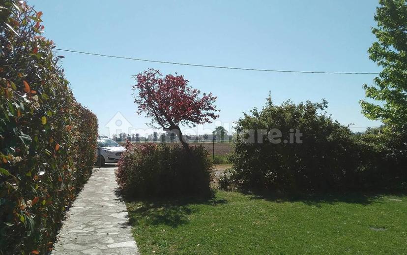 Villa unifamiliare, ottimo stato, 243 m², Corcagnano, Parma — foto 9 di 45