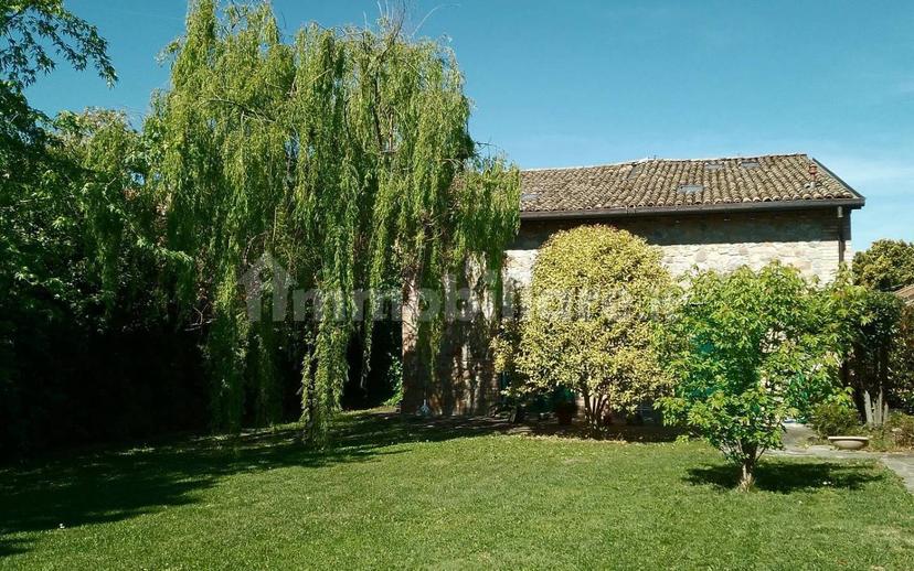 Villa unifamiliare, ottimo stato, 243 m², Corcagnano, Parma