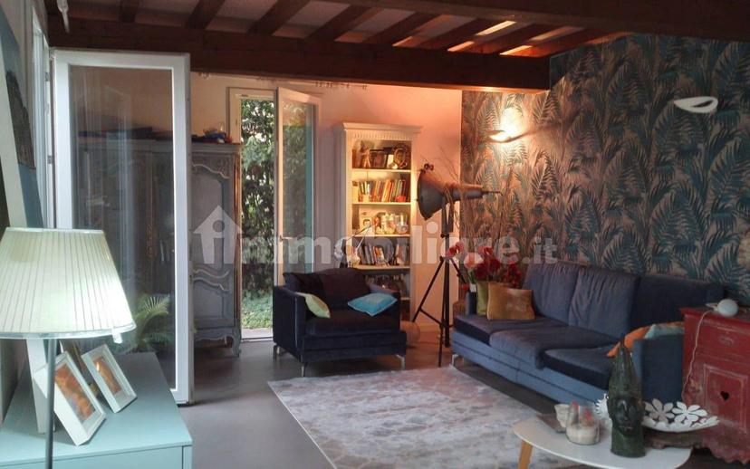 Villa unifamiliare, ottimo stato, 243 m², Corcagnano, Parma — foto 16 di 45
