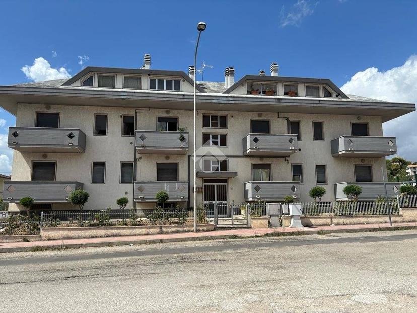 Quadrilocale via Meazza 29, Castelnuovo Vomano, Castellalto — foto 15 di 30