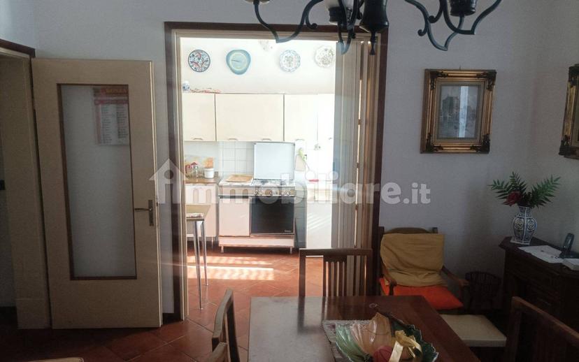 Villa unifamiliare via Giacomo Matteotti, Centro, Monteforte d'Alpone — foto 3 di 16