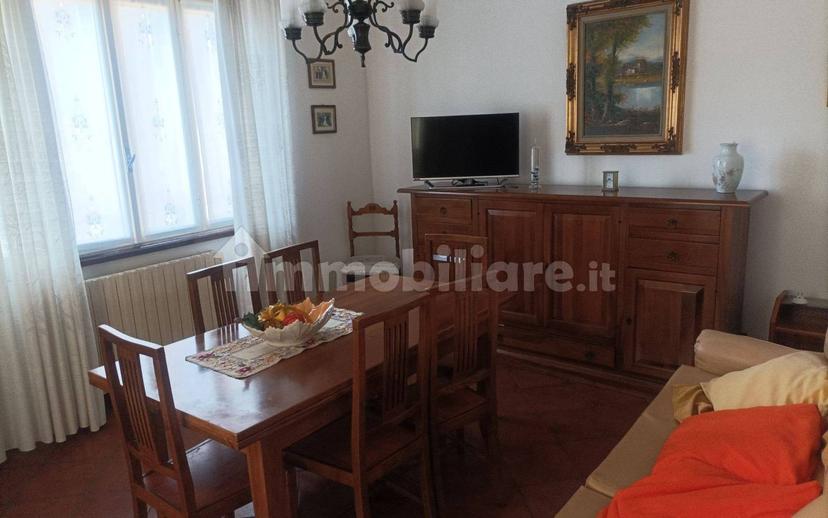 Villa unifamiliare via Giacomo Matteotti, Centro, Monteforte d'Alpone — foto 14 di 16
