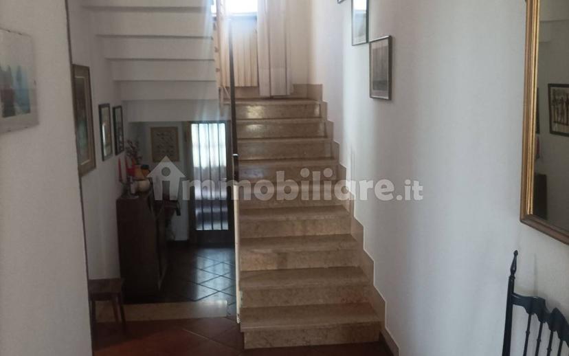 Villa unifamiliare via Giacomo Matteotti, Centro, Monteforte d'Alpone — foto 8 di 16