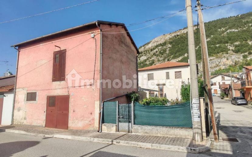 Villa unifamiliare via Genova, Venere, Pescina — foto 9 di 13