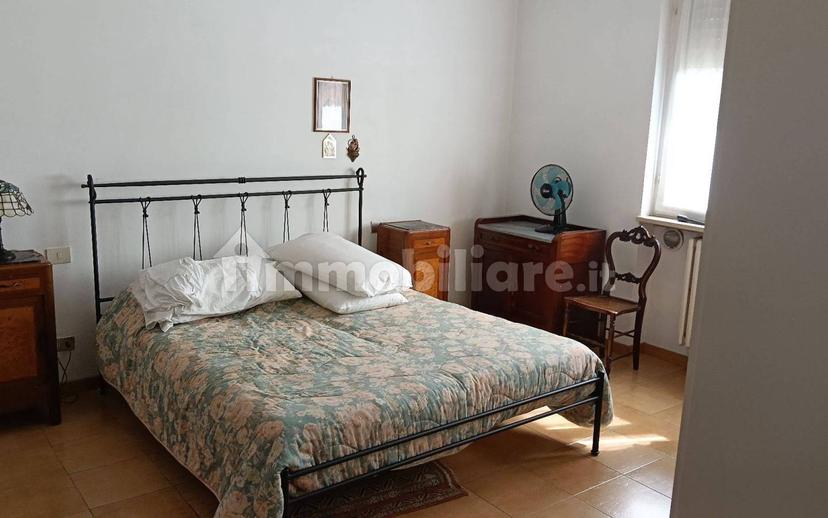 Villa bifamiliare via Papa Giovanni XXIII 21, Venegono Inferiore — foto 8 di 11