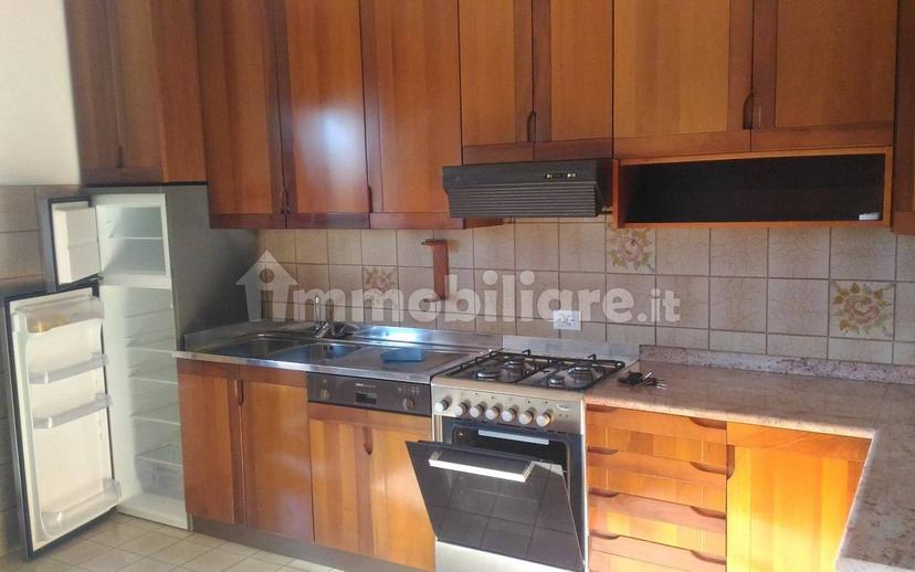 Quadrilocale via Antonio Pigafetta, Centro, Torri di Quartesolo — foto 8 di 14