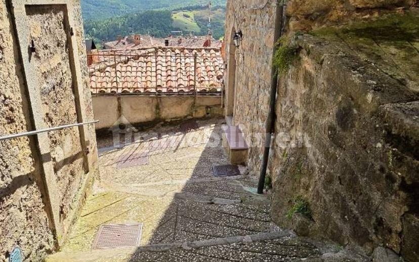 Terratetto unifamiliare via delle Scalette, Centro, Santa Fiora — foto 6 di 16