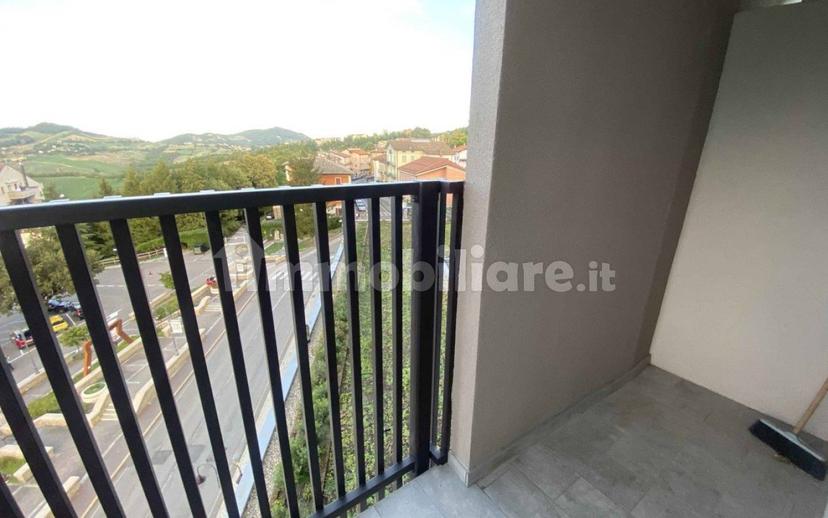 Appartamento buono stato, Castelnovo Ne' Monti — foto 8 di 19