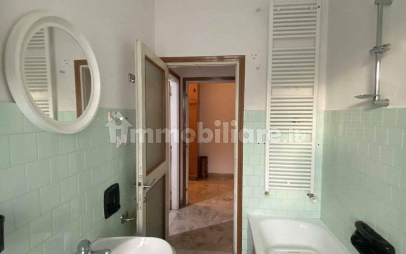Appartamento buono stato, Castelnovo Ne' Monti — foto 17 di 19