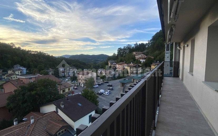 Appartamento buono stato, Castelnovo Ne' Monti — foto 7 di 19
