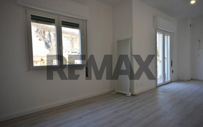 Trilocale corso Giuseppe Marconi 108, Centro, Cairo Montenotte — foto 3 di 22