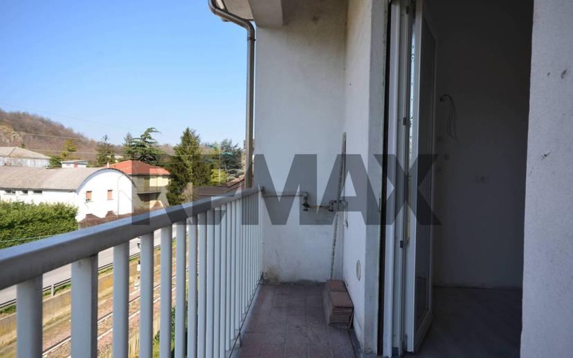 Trilocale corso Giuseppe Marconi 108, Centro, Cairo Montenotte — foto 16 di 22