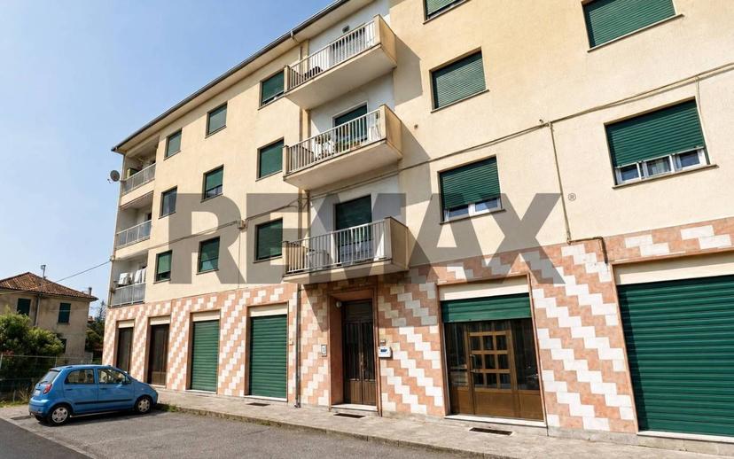 Trilocale corso Giuseppe Marconi 108, Centro, Cairo Montenotte — foto 18 di 22