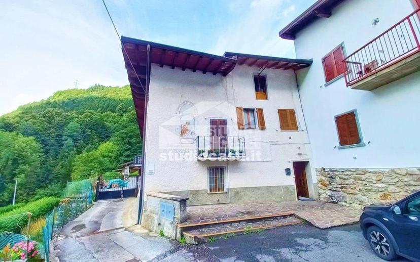 Terratetto unifamiliare 200 m², da ristrutturare, Gandellino — foto 5 di 22