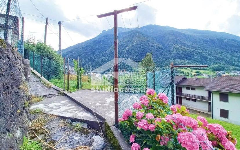 Terratetto unifamiliare 200 m², da ristrutturare, Gandellino — foto 3 di 22