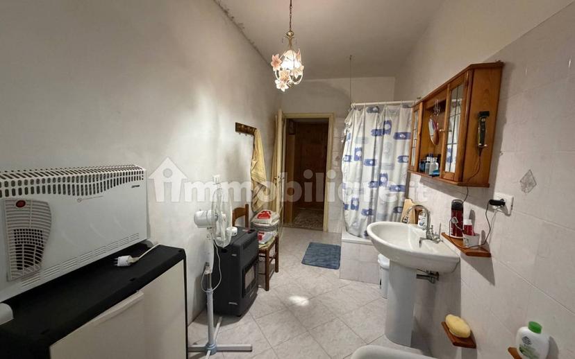 Bilocale via Leonardo Walter Manzone 105, Isola - Bennet - Belvedere, Vercelli — foto 5 di 7