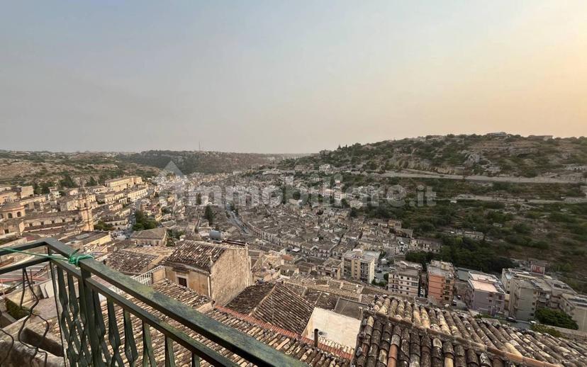 Terratetto unifamiliare via Lorefice 31, Modica Alta, Modica — foto 8 di 9