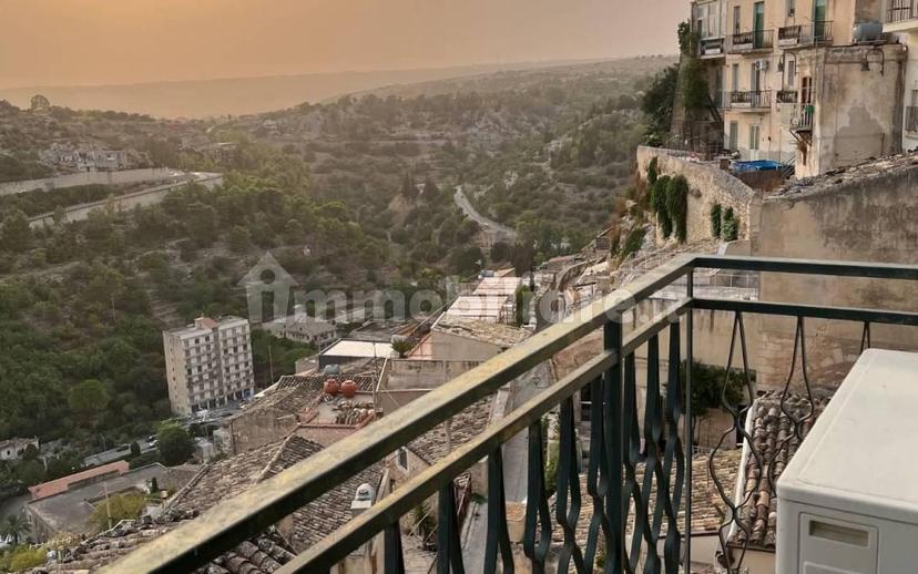 Terratetto unifamiliare via Lorefice 31, Modica Alta, Modica — foto 9 di 9