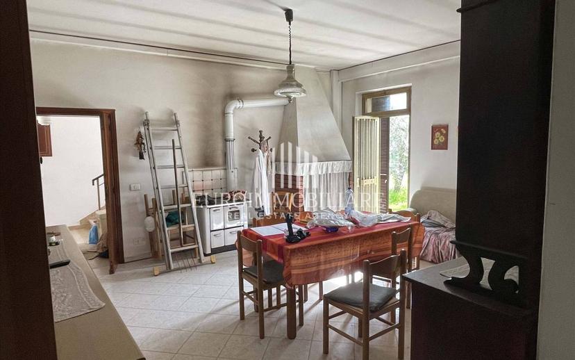 Terratetto unifamiliare 250 m², buono stato, Centro, Castiglione del Lago — foto 13 di 24