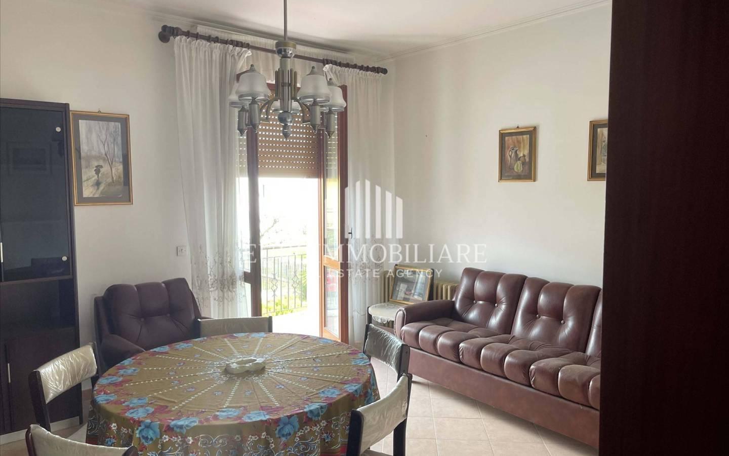 Terratetto unifamiliare 250 m², buono stato, Centro, Castiglione del Lago