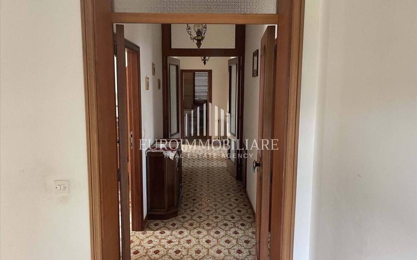 Terratetto unifamiliare 250 m², buono stato, Centro, Castiglione del Lago — foto 18 di 24