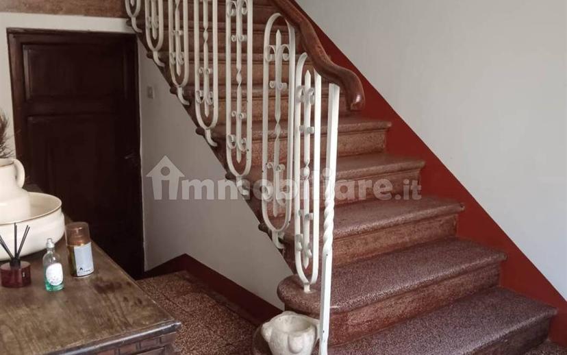Terratetto unifamiliare 345 m², ottimo stato, Sassetta — foto 8 di 39