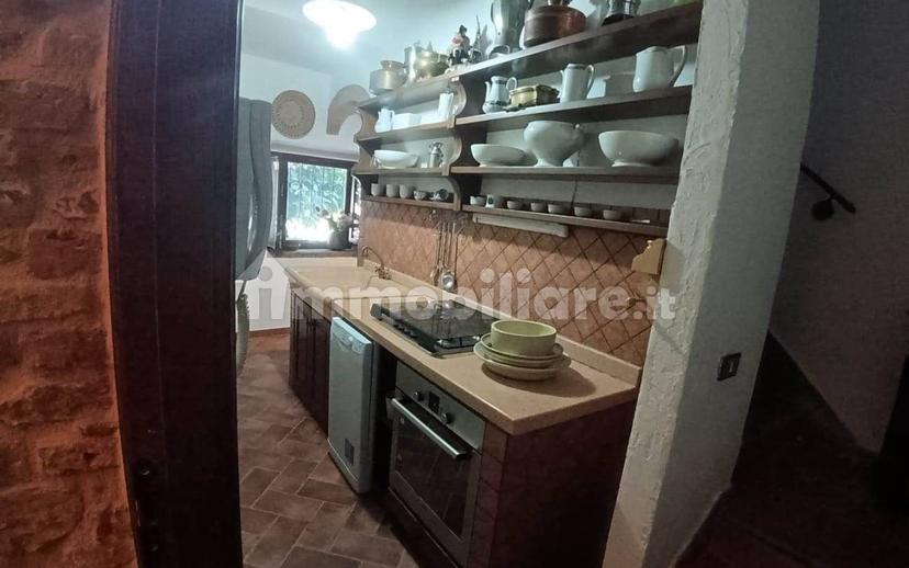Terratetto unifamiliare 345 m², ottimo stato, Sassetta — foto 20 di 39