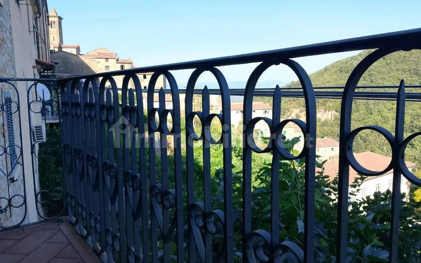 Terratetto unifamiliare 345 m², ottimo stato, Sassetta — foto 19 di 39