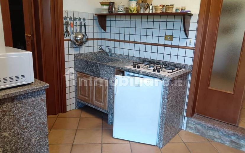 Terratetto unifamiliare 345 m², ottimo stato, Sassetta — foto 13 di 39