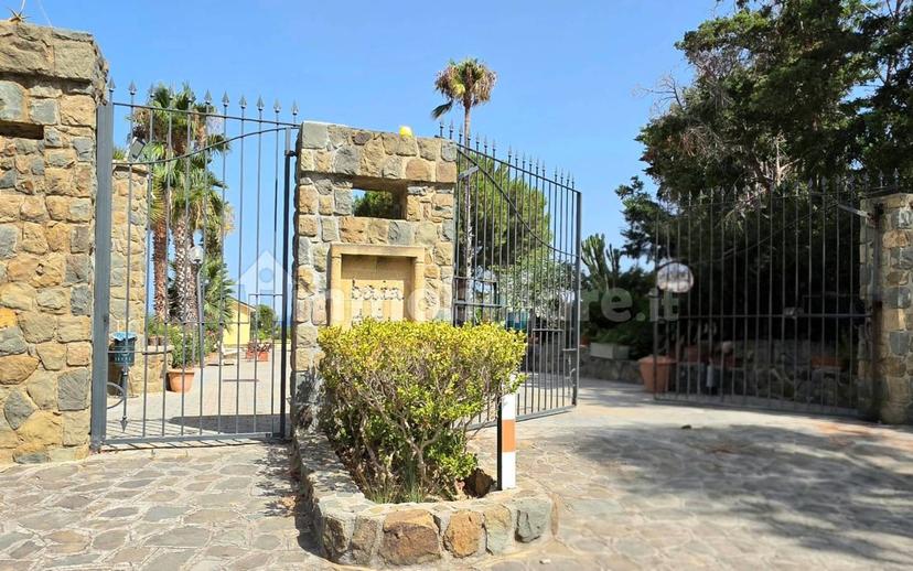 Villa bifamiliare via La Maddalena 5, Mazzaforno, Cefalù — foto 14 di 38