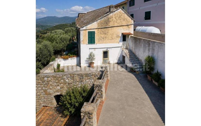 Terratetto unifamiliare 350 m², da ristrutturare, Andora — foto 23 di 50
