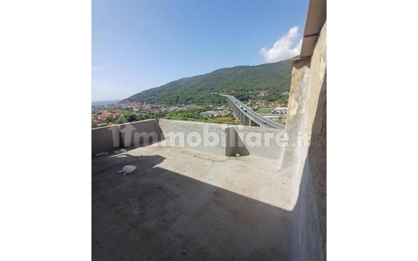 Terratetto unifamiliare 350 m², da ristrutturare, Andora — foto 14 di 50