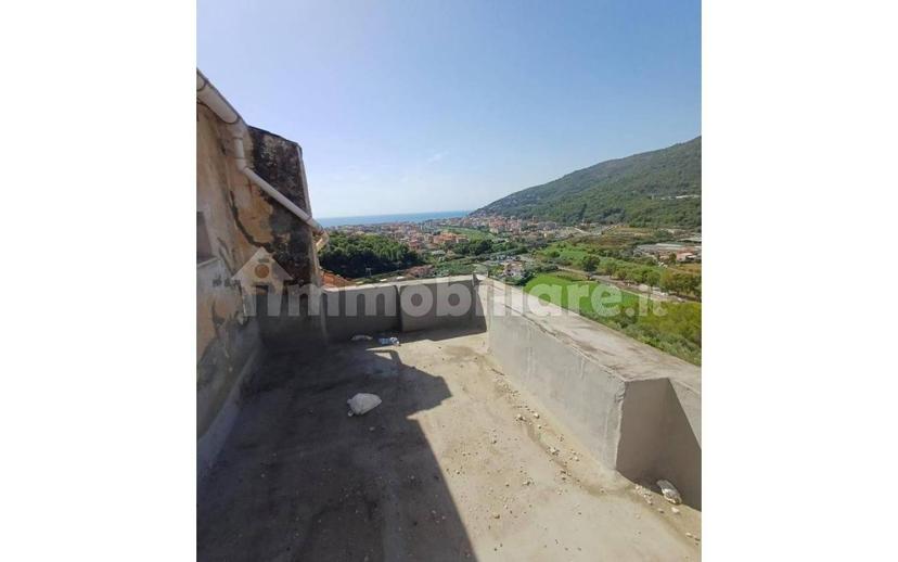 Terratetto unifamiliare 350 m², da ristrutturare, Andora — foto 7 di 50
