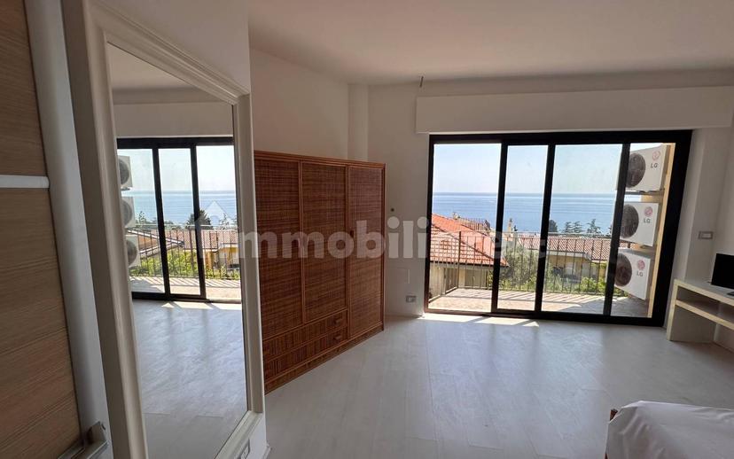 Villa a schiera via Francescantonio Riso 12, Soverato Marina, Soverato — foto 6 di 9