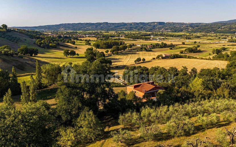 Casa colonica Contrada Della Piaggia, Fabro — foto 15 di 37