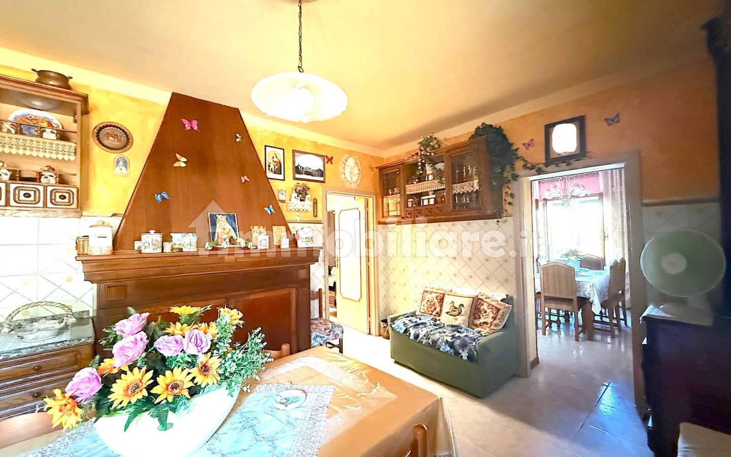 Casa colonica Contrada Della Piaggia, Fabro