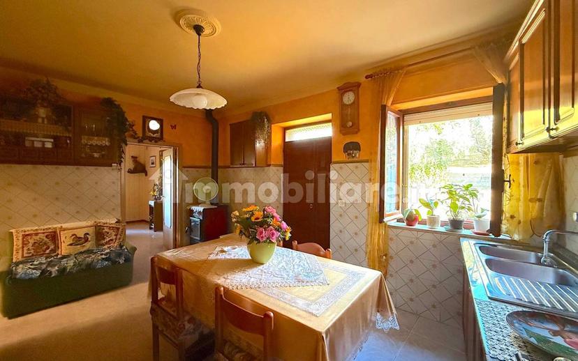 Casa colonica Contrada Della Piaggia, Fabro — foto 18 di 37