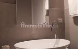 Trilocale piazza Alessandro Zoppa 10, Canelli