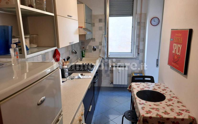 Trilocale traversa di via G. B. Prandina 18, Centro, Chiavari — foto 3 di 11
