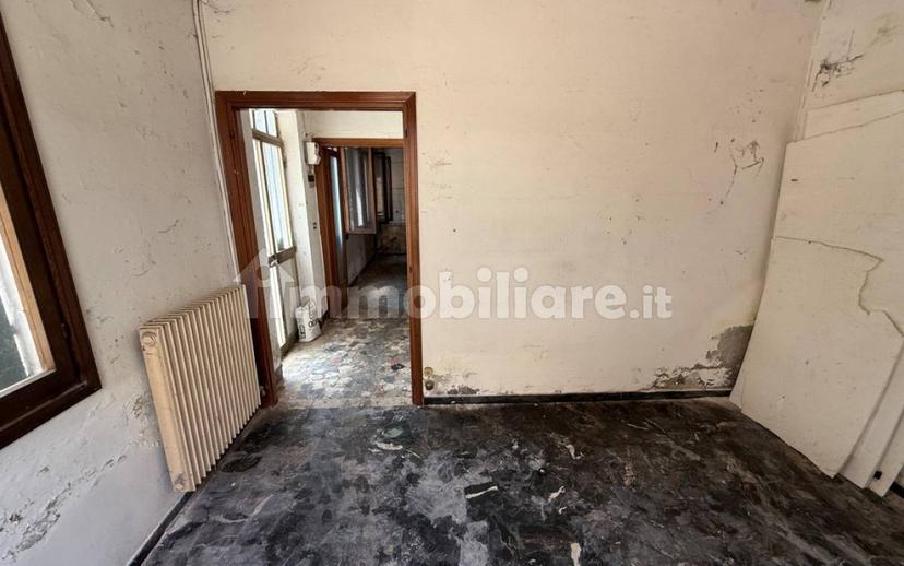 Villa a schiera 5 locali, da ristrutturare, Centro, Creazzo — foto 10 di 20