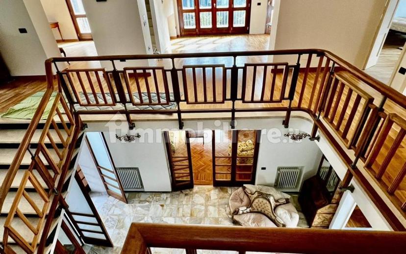 Villa unifamiliare viale Baccelli 4, Montecatini-Terme — foto 2 di 17