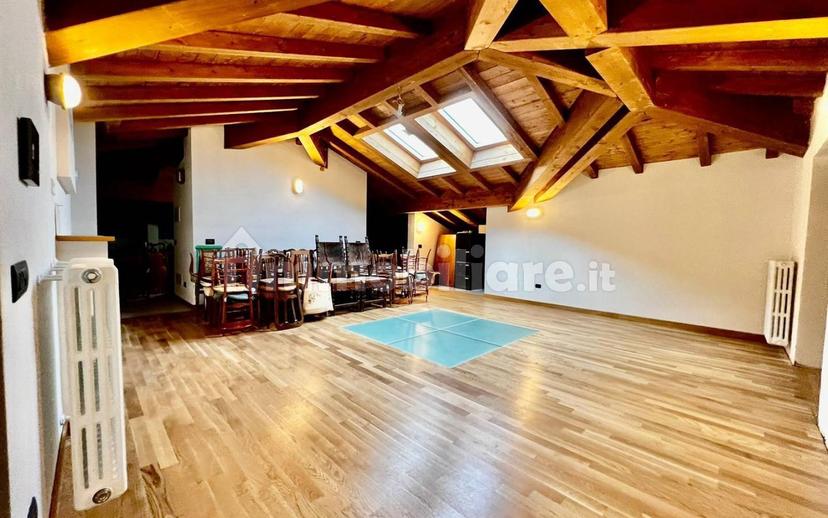 Villa unifamiliare viale Baccelli 4, Montecatini-Terme — foto 9 di 17