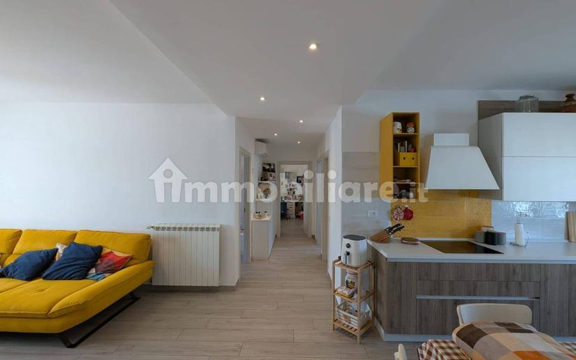 Quadrilocale viale Valtenesi 10, Molinetto, Mazzano — foto 8 di 16