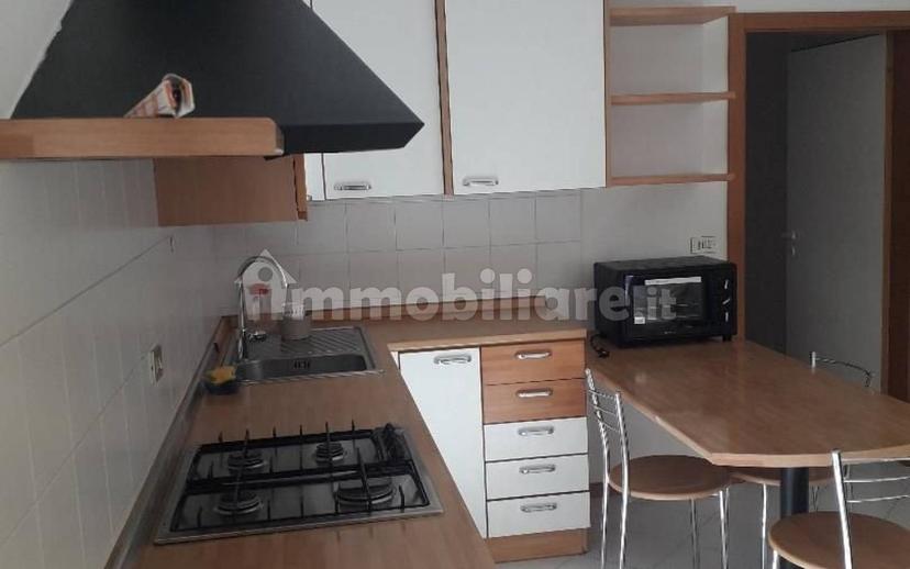 Bilocale via Zara 8A, San Camillo - Lungofersina, Trento — foto 2 di 11