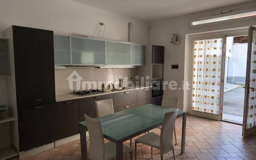 Bilocale piazza Risorgimento 1, Rovellasca — foto 2 di 6