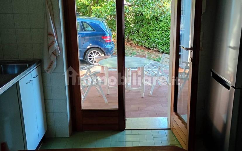 Trilocale via Monsignor Giovanni Fava 42, Centro, Gardone Riviera — foto 17 di 20