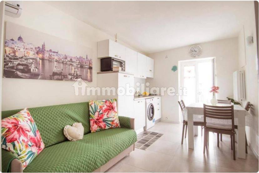 Bilocale Chiasso Perugini 11, Centro, Monopoli — foto 9 di 18