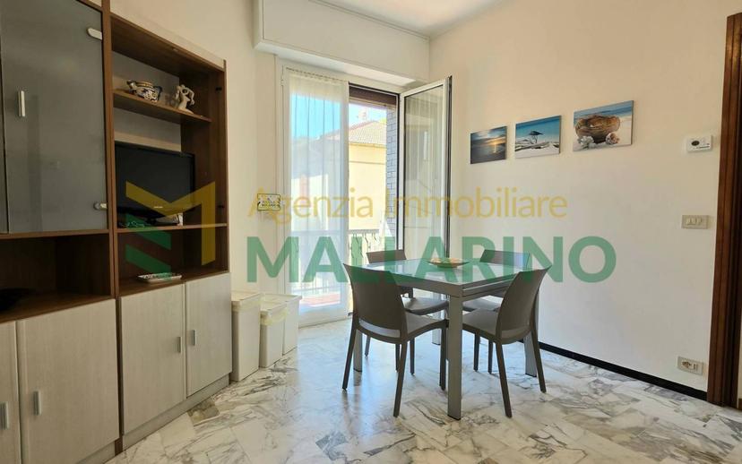 Bilocale via Piemonte, Centro, Finale Ligure — foto 20 di 37